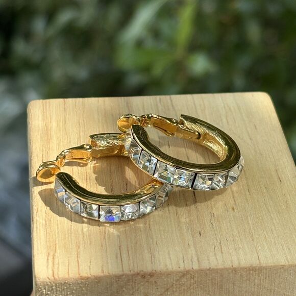 Givenchy Vintage Crystal Earrings Gold Clear Square Crystals Hoop Signed 1980s - Picture 6 of 9